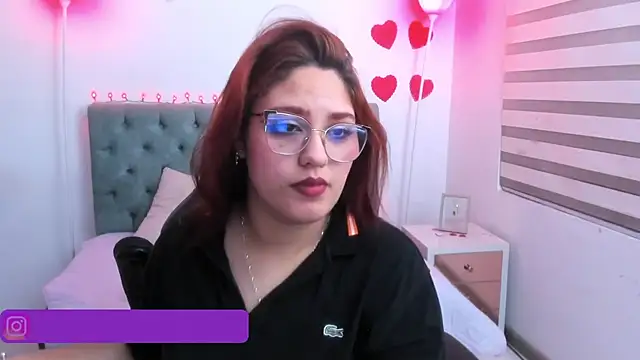 Camiila Osorio online show from 23, 2, 2025