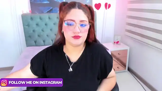Camiila Osorio online show from 1, 3, 2025