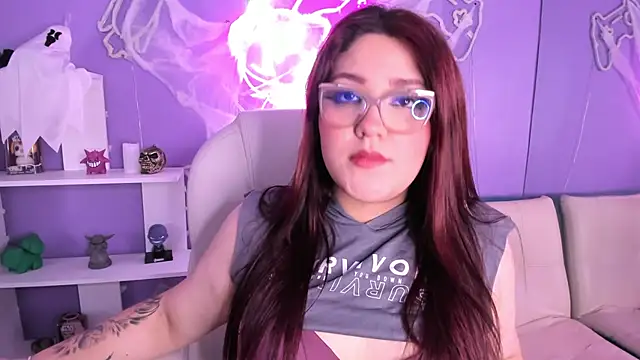 Snapshot of Camiila_Osorio chatting on 29, 10, 2025 Camiila Osorio online show from 29, 10, 2025