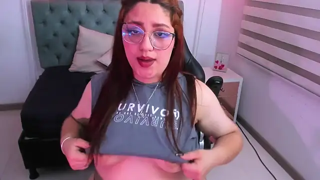 Camiila Osorio online show from 26, 2, 2025