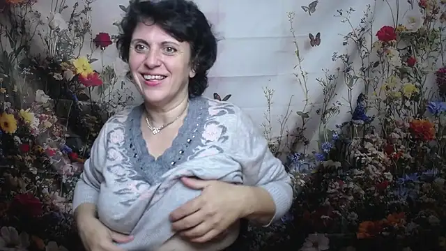 LuciaMii online show from 12, 9, 2025