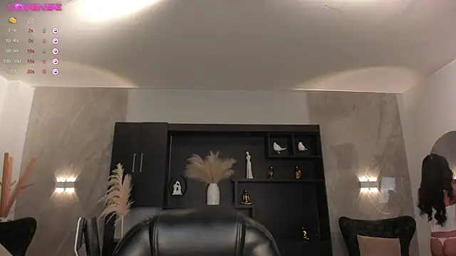 ValeriaVelvet online show from 5, 3, 2025
