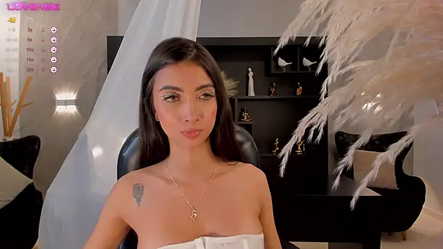 ValeriaVelvet online show from 5, 3, 2025