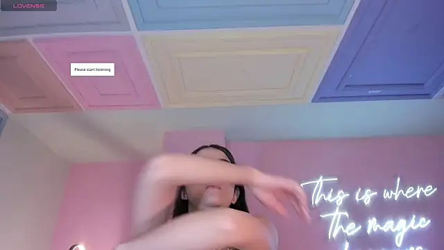Snapshot of ValeriaVelvet chatting on 6, 6, 2026 ValeriaVelvet online show from 6, 6, 2026