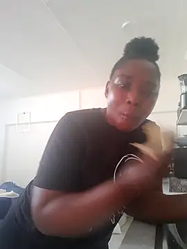Thickchocolatex2 online show from 16, 9, 2025
