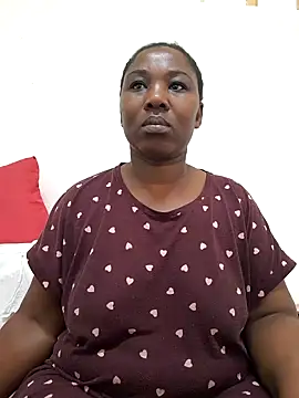 Thickchocolatex2 online show from 8, 12, 2024