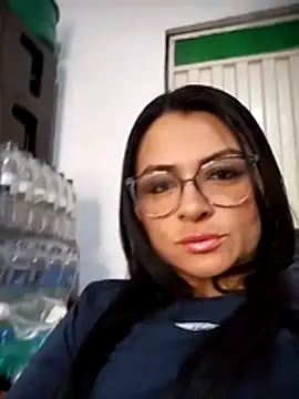 Linda Lars online show from 10, 11, 2025