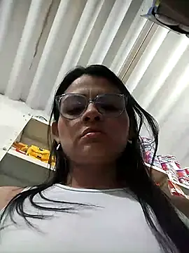 Linda Lars online show from 26, 11, 2025