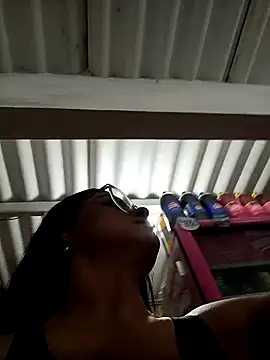 Linda Lars online show from 19, 10, 2025