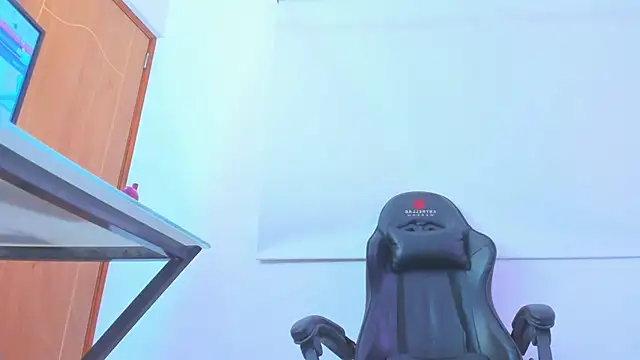 silvana  miller online show from 19, 3, 2025