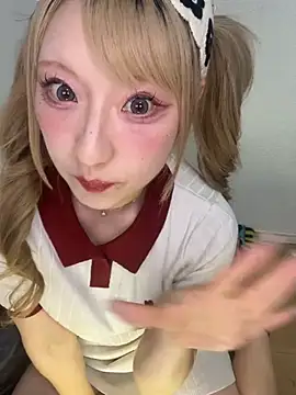 Snapshot of alice__1111 chatting on 6, 5, 2026 alice 1111 online show from 6, 5, 2026
