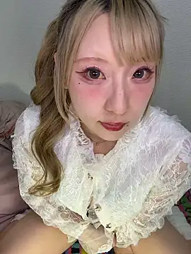 alice  1111 online show from 18, 4, 2026