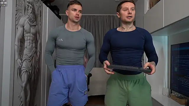 Nik Sharp online show from 15, 4, 2026