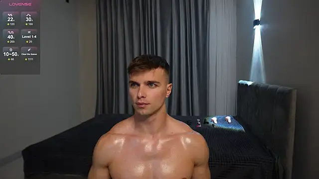 Nik Sharp online show from 26, 11, 2025