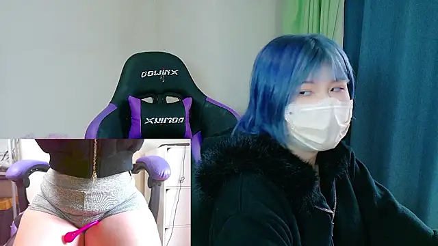 Snapshot of hazuki_8008 chatting on 21, 10, 2025 hazuki 8008 online show from 21, 10, 2025