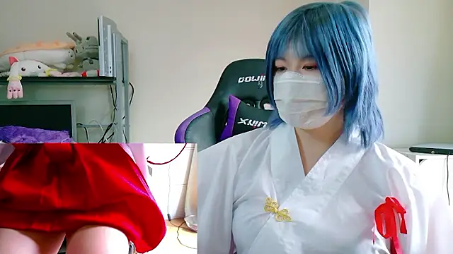 Snapshot of hazuki_8008 chatting on 23, 10, 2025 hazuki 8008 online show from 23, 10, 2025