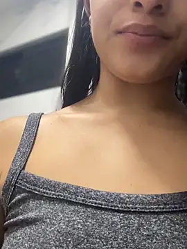 Snapshot of Arilw chatting on 15, 10, 2025 Arilw online show from 15, 10, 2025