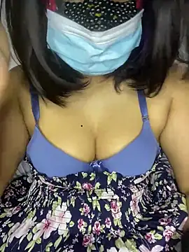 Shadow Girl007 online show from 3, 3, 2025