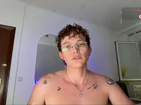 Snapshot of ccamilo-andress chatting on 6, 6, 2026 ccamilo-andress online show from 6, 6, 2026