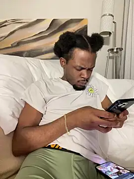 MobyDxck online show from 4, 1, 2025