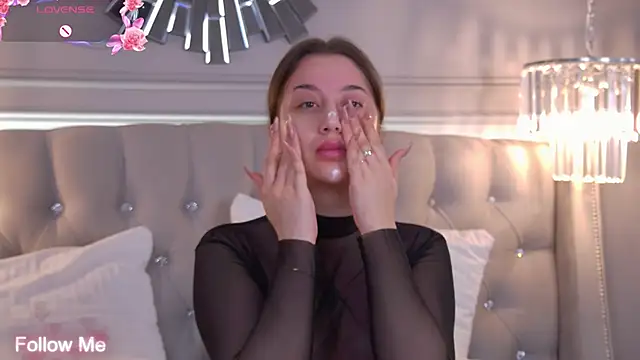 MaryReel online show from 11, 10, 2025