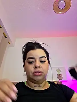 MiahJoness online show from 10, 2, 2026