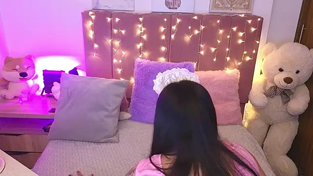 MiahJoness online show from 25, 2, 2026