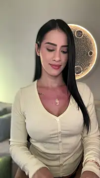 SarahhSmitth1 online show from 24, 3, 2026