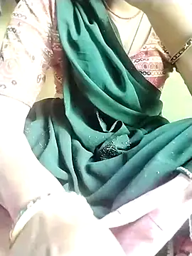 Snapshot of Cutkajal chatting on 5, 3, 2025 Cutkajal online show from 5, 3, 2025