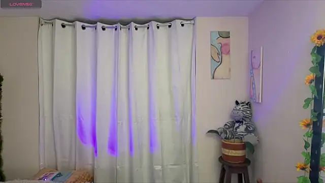 Tomoe b online show from 15, 4, 2026