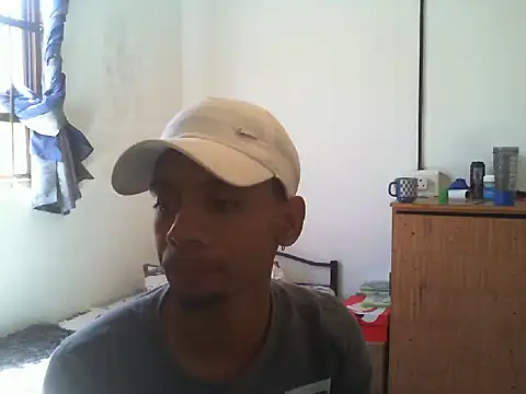 29YOURZ 28  online show from 14, 2, 2025