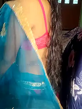 Snapshot of Ralisha_Rani chatting on 1, 7, 2026 Ralisha Rani online show from 1, 7, 2026