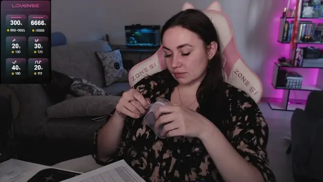 Snapshot of SexyWitch_666 chatting on 21, 5, 2026 SexyWitch 666 online show from 21, 5, 2026