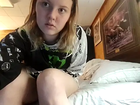 Ryan and Aurora online show from 8, 1, 2026