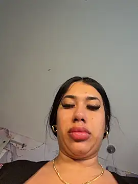 kiim taaylor online show from 16, 2, 2026