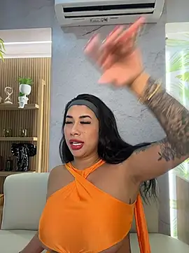 kiim taaylor online show from 29, 11, 2025