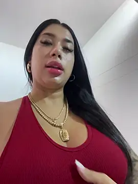 kiim taaylor online show from 28, 10, 2025