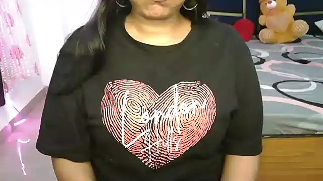 Snapshot of N-Natasha chatting on 10, 5, 2026 N-Natasha online show from 10, 5, 2026