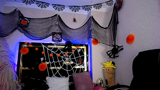 Snapshot of Bunny_O chatting on 18, 10, 2025 Bunny O online show from 18, 10, 2025