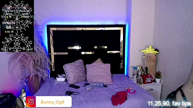 Snapshot of Bunny_O chatting on 18, 11, 2025 Bunny O online show from 18, 11, 2025