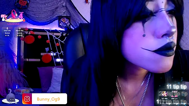Snapshot of Bunny_O chatting on 9, 10, 2025 Bunny O online show from 9, 10, 2025