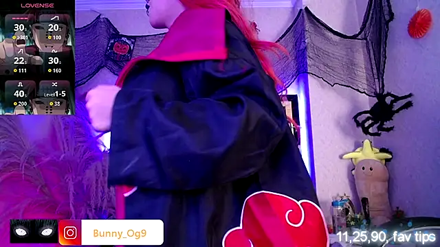 Snapshot of Bunny_O chatting on 30, 10, 2025 Bunny O online show from 30, 10, 2025