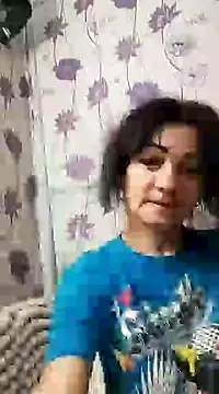 Snapshot of SweetLeila40 chatting on 11, 2, 2025 SweetLeila40 online show from 11, 2, 2025