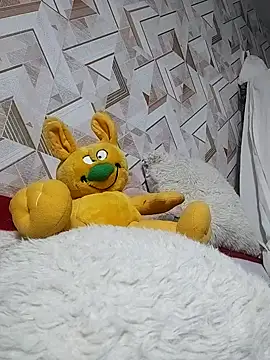 Snapshot of SweetLeila40 chatting on 2, 11, 2025 SweetLeila40 online show from 2, 11, 2025