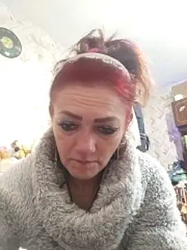 SweetLeila40 online show from 7, 4, 2026