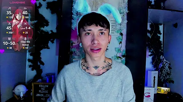 juniior 2311  online show from 27, 2, 2025