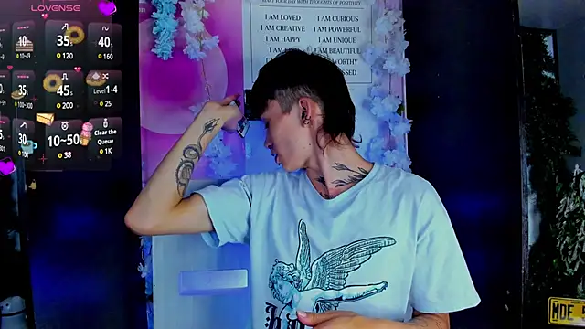 juniior 2311  online show from 16, 2, 2025