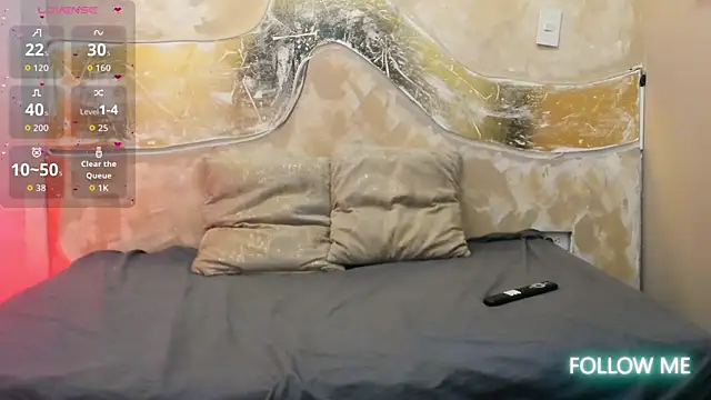 melaniecooperr online show from 19, 10, 2025