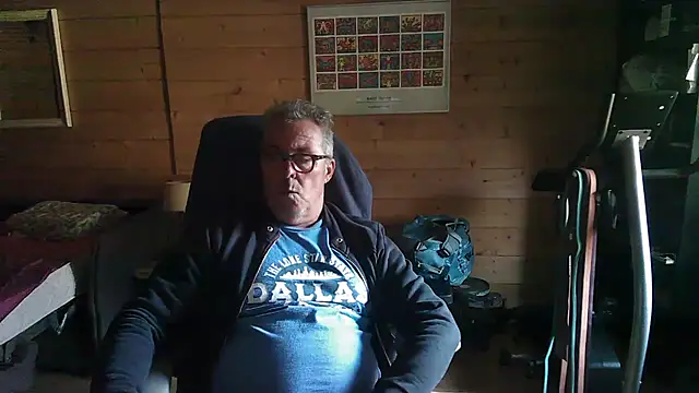Snapshot of lelohop chatting on 8, 7, 2026 lelohop online show from 8, 7, 2026