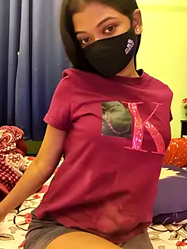yhona darling online show from 28, 4, 2026